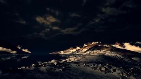 Dramatic-landscape-in-Antarctica-with-storm-coming